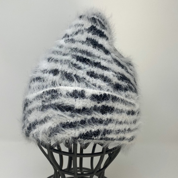 DKNY Fuzzy Animal Print Beanie Hat and Scarf Set - Picture 15 of 15